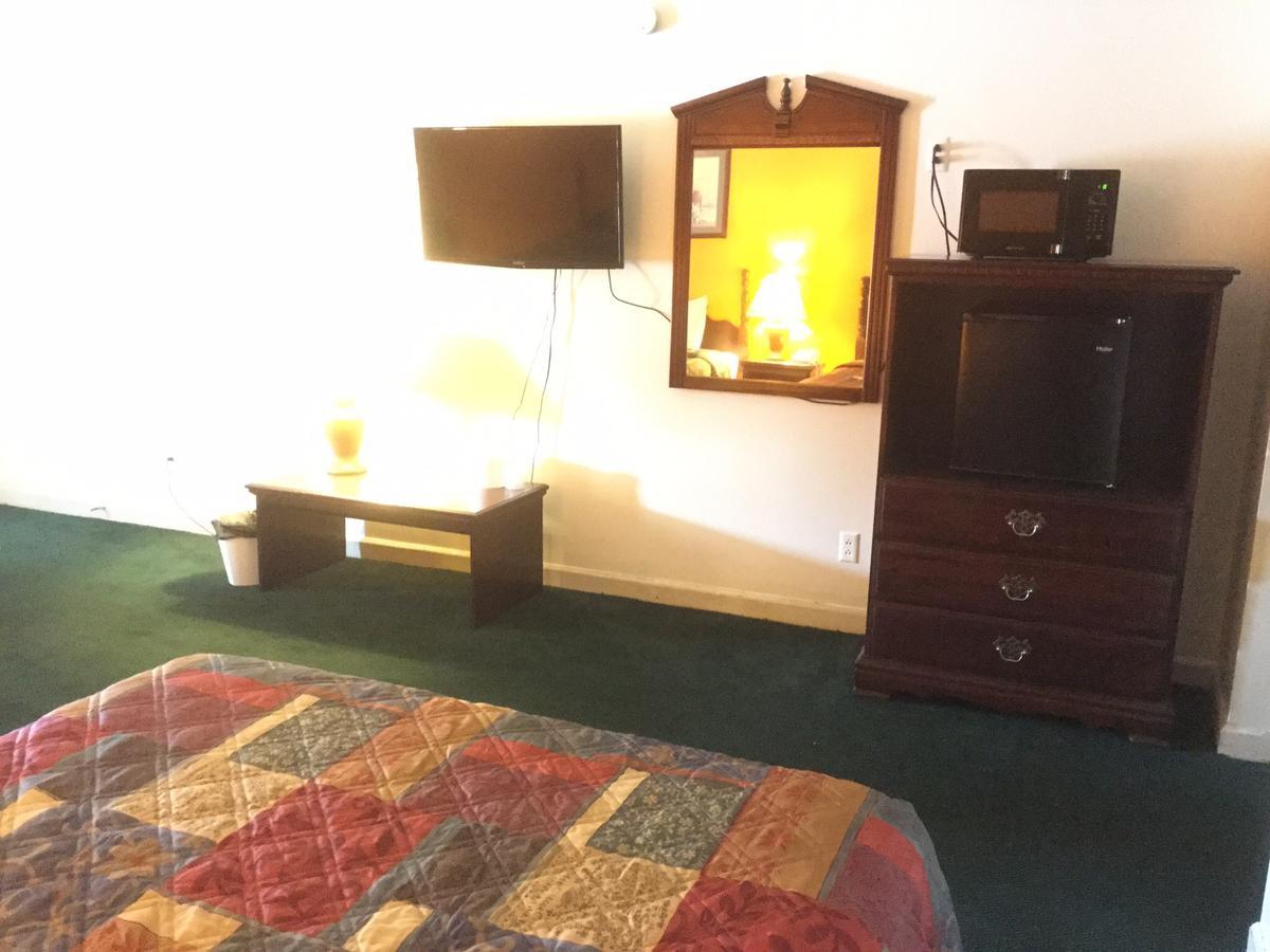 Budget Inn Lumberton Esterno foto